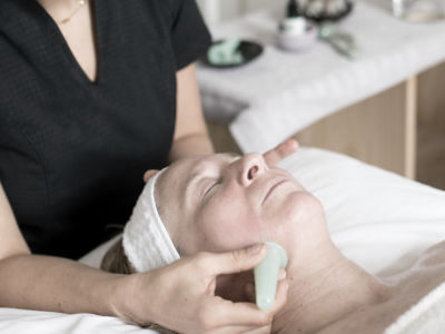 facial acupuncture technique for anti-ageing